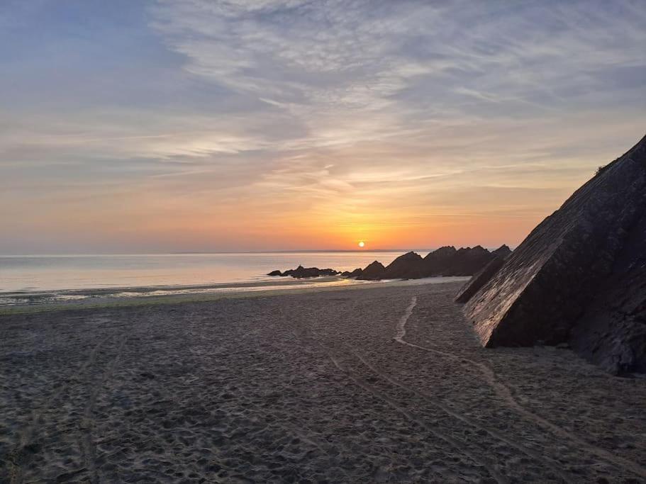 Charmant T3 Lumineux A 2 Pas Des Plages Appart 5 Binic Buitenkant foto